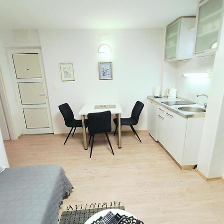 Iron Gates Apartments Спліт Екстер'єр фото