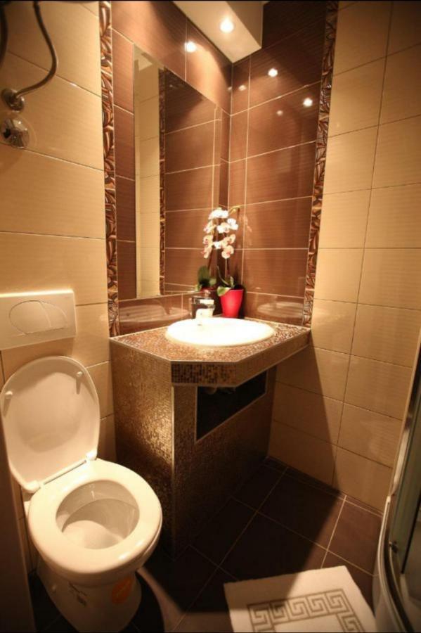 Iron Gates Apartments Спліт Екстер'єр фото