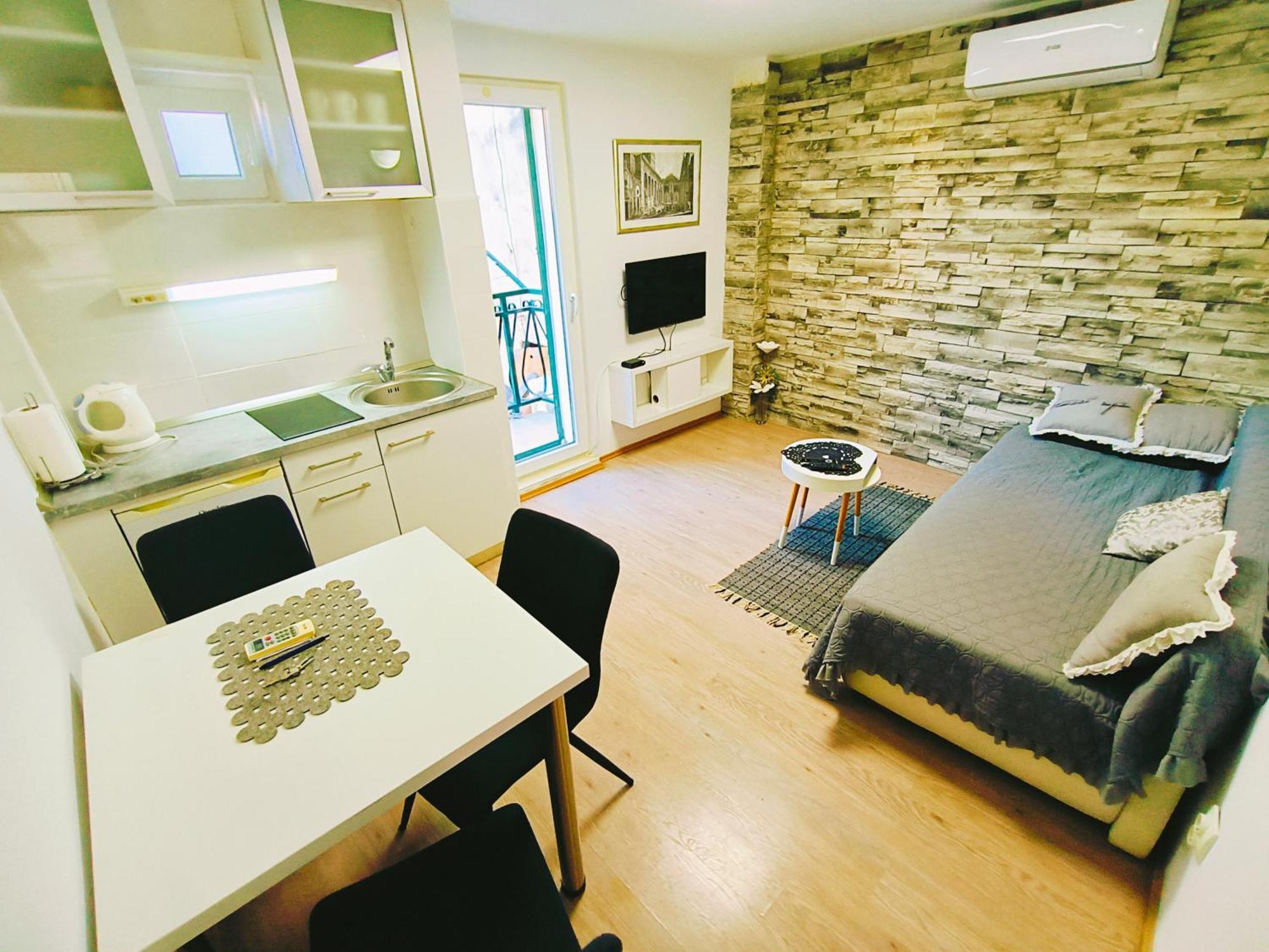Iron Gates Apartments Спліт Екстер'єр фото