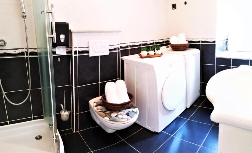 Iron Gates Apartments Спліт Екстер'єр фото